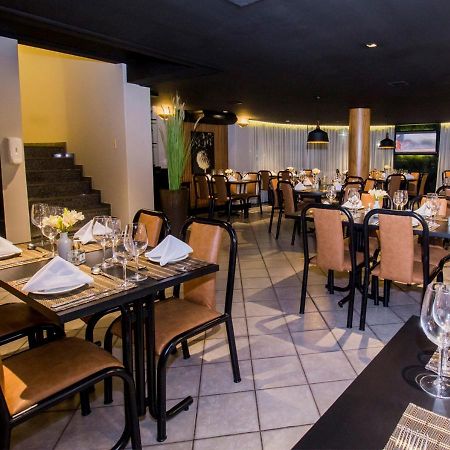 Lord Plaza Hotel Тейшейра де Фрейтас Екстериор снимка