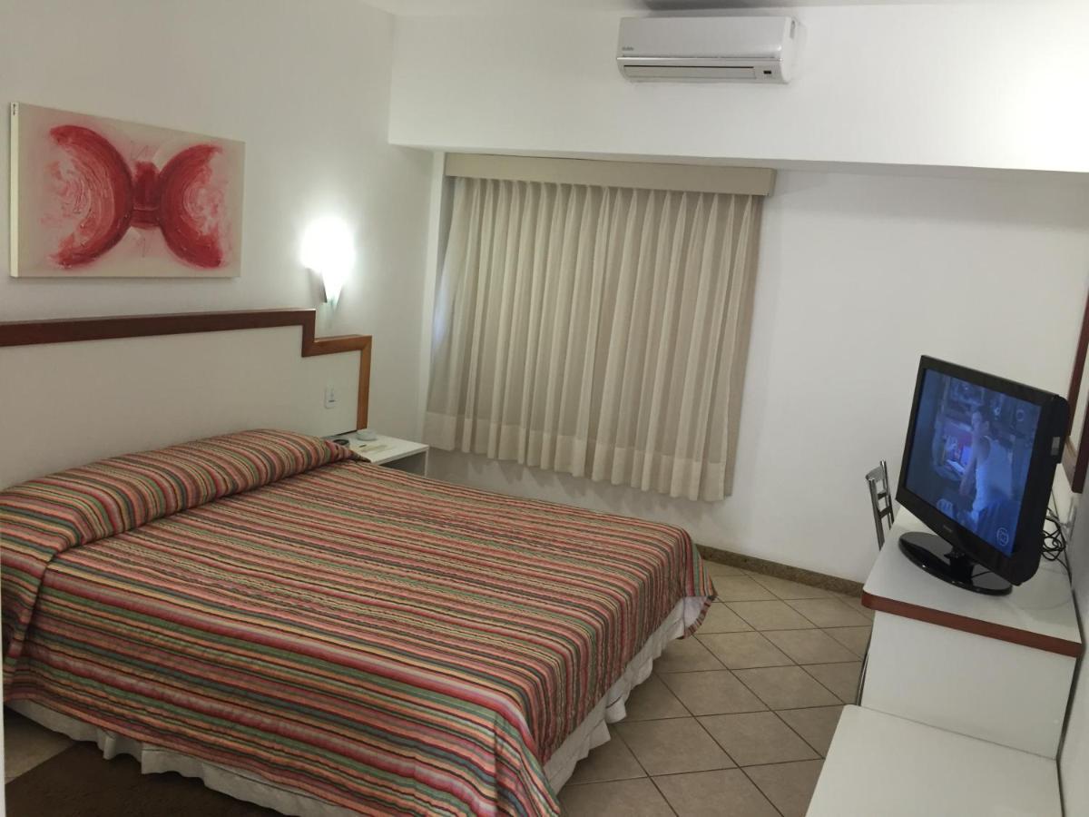 Lord Plaza Hotel Тейшейра де Фрейтас Екстериор снимка