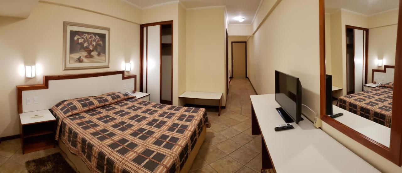 Lord Plaza Hotel Тейшейра де Фрейтас Екстериор снимка