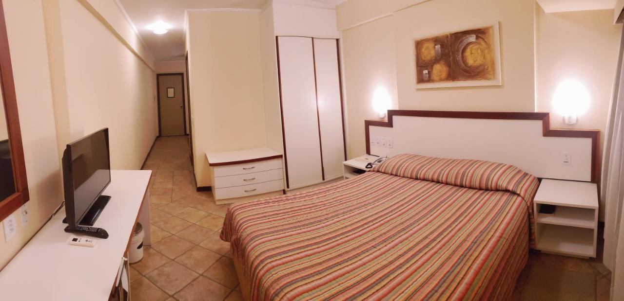 Lord Plaza Hotel Тейшейра де Фрейтас Екстериор снимка